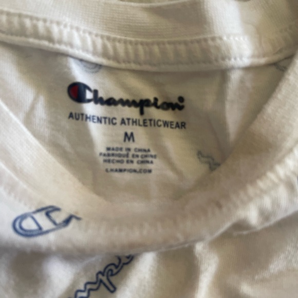 White champion t shirt - Picture 2 of 2